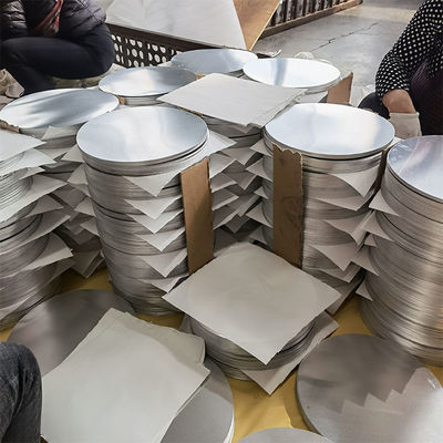 Utilisation en ustensiles de cuisine Disque circulaire en gaufre en aluminium 3003 3004 3105 Taille personnalisée Haute planéité Burr sans bordure de qualité alimentaire